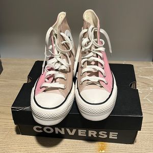 Multi-color converse